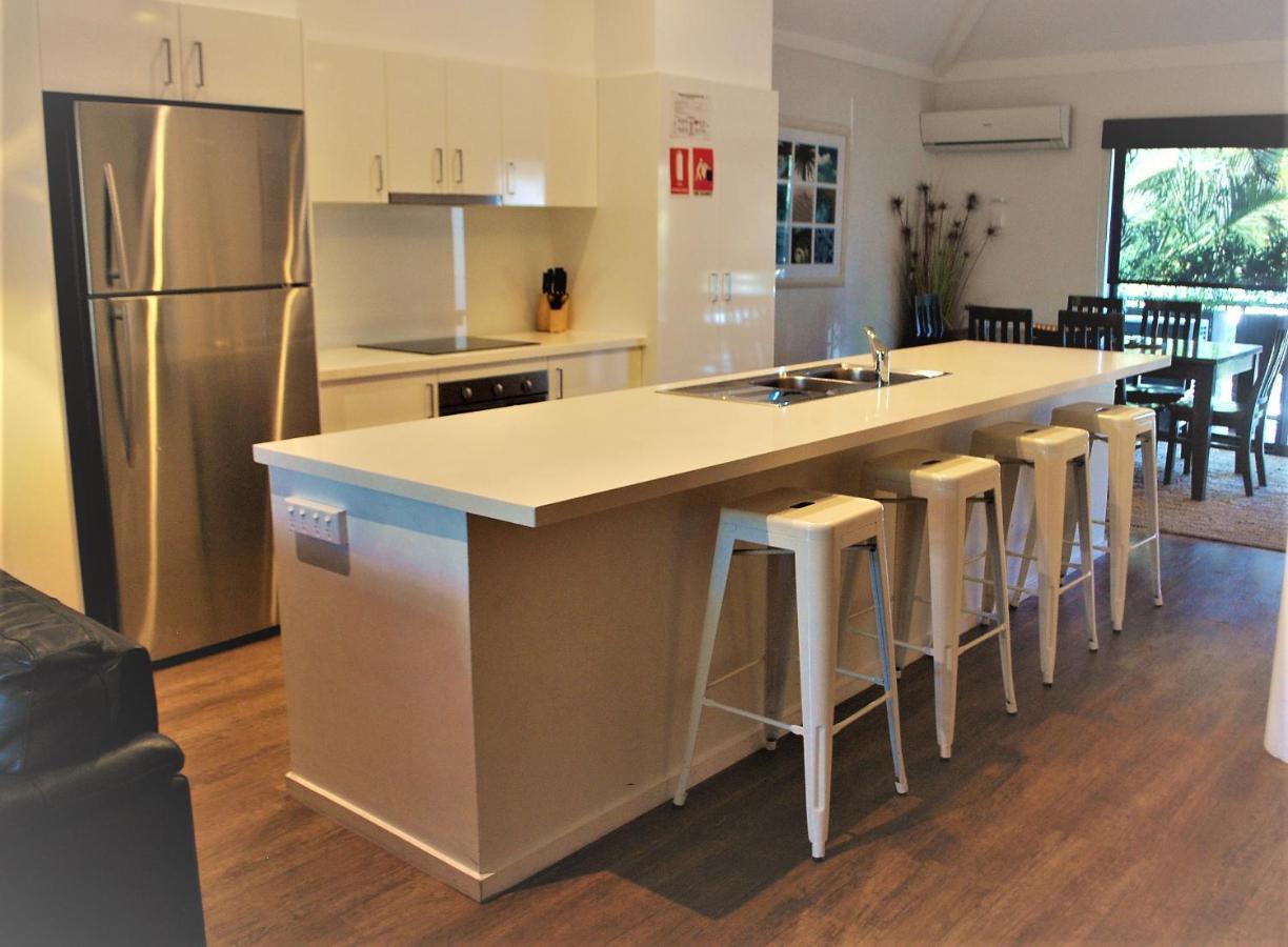 Outrigger Bay Aparthotel Byron Bay Exterior foto